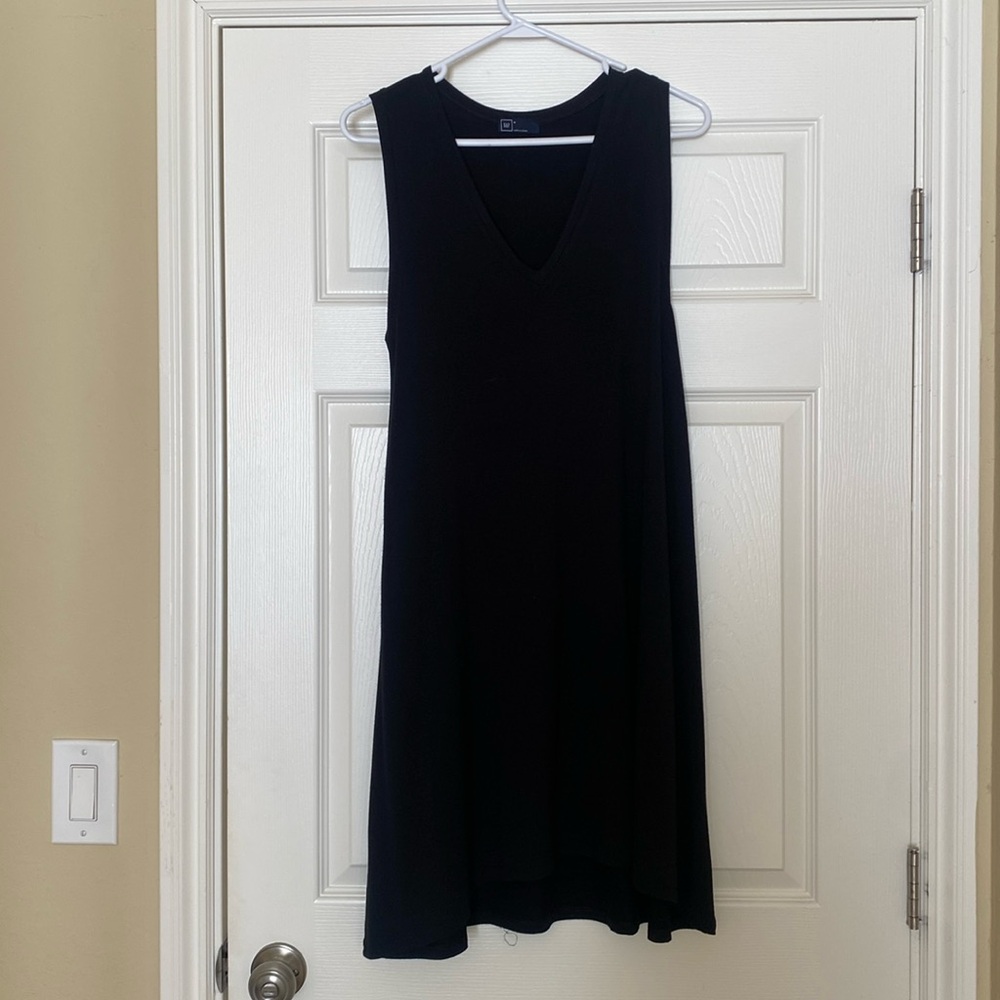 GAP V neck tank dress. Size M